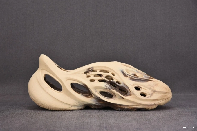 MX Cream GX8774 Clay Adidas RNNR Yeezy Foam 0801